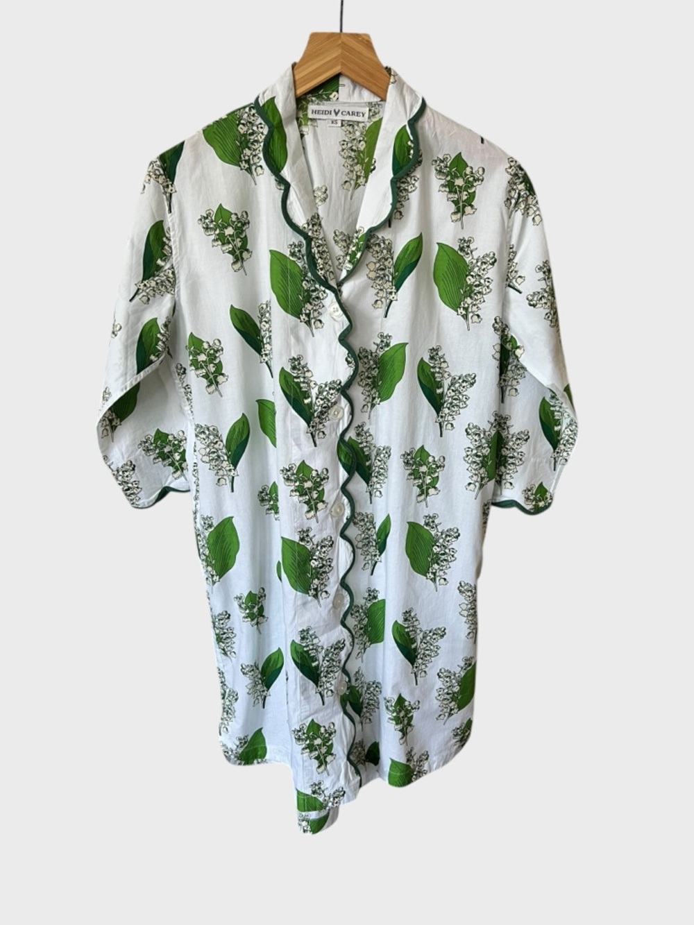Heidi V Carey White & green Floral Ruffle-Trim sleepwear.